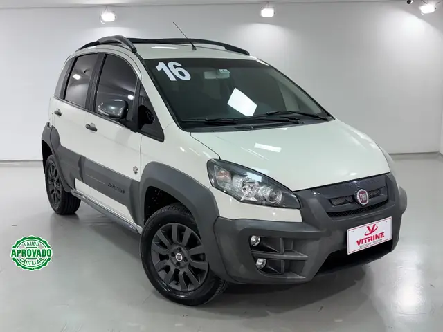 Carro Fiat Idea 2016 Adventure 1.8 16V Dualogic (Flex)