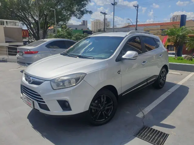 Carro JAC T6 2016 2.0 16V VVT Jet Flex