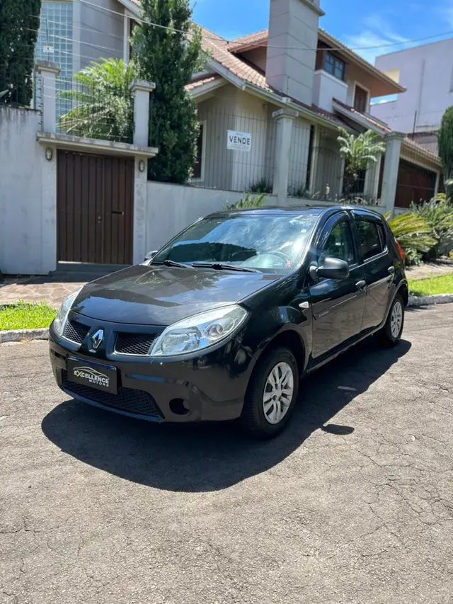 Carro Renault Sandero 2011 Authentique 1.0 16V (flex)