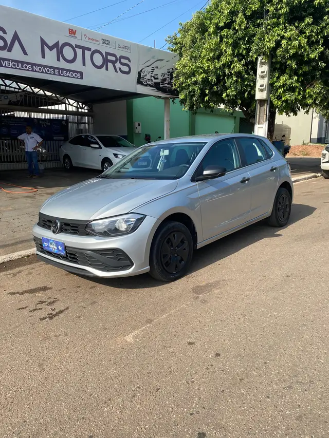 Carro Volkswagen Polo 2025 Track 1.0 Flex 12V 5p