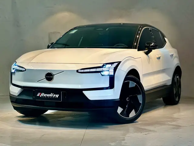 Carro Volvo EX30 2024 Plus