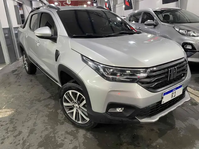 Carro Fiat Strada 2022 Volcano 1.3 CD (Flex)