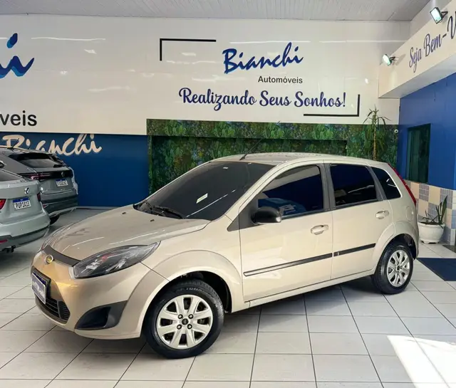 Carro Ford Fiesta Hatch 2012 1.0 (Flex)