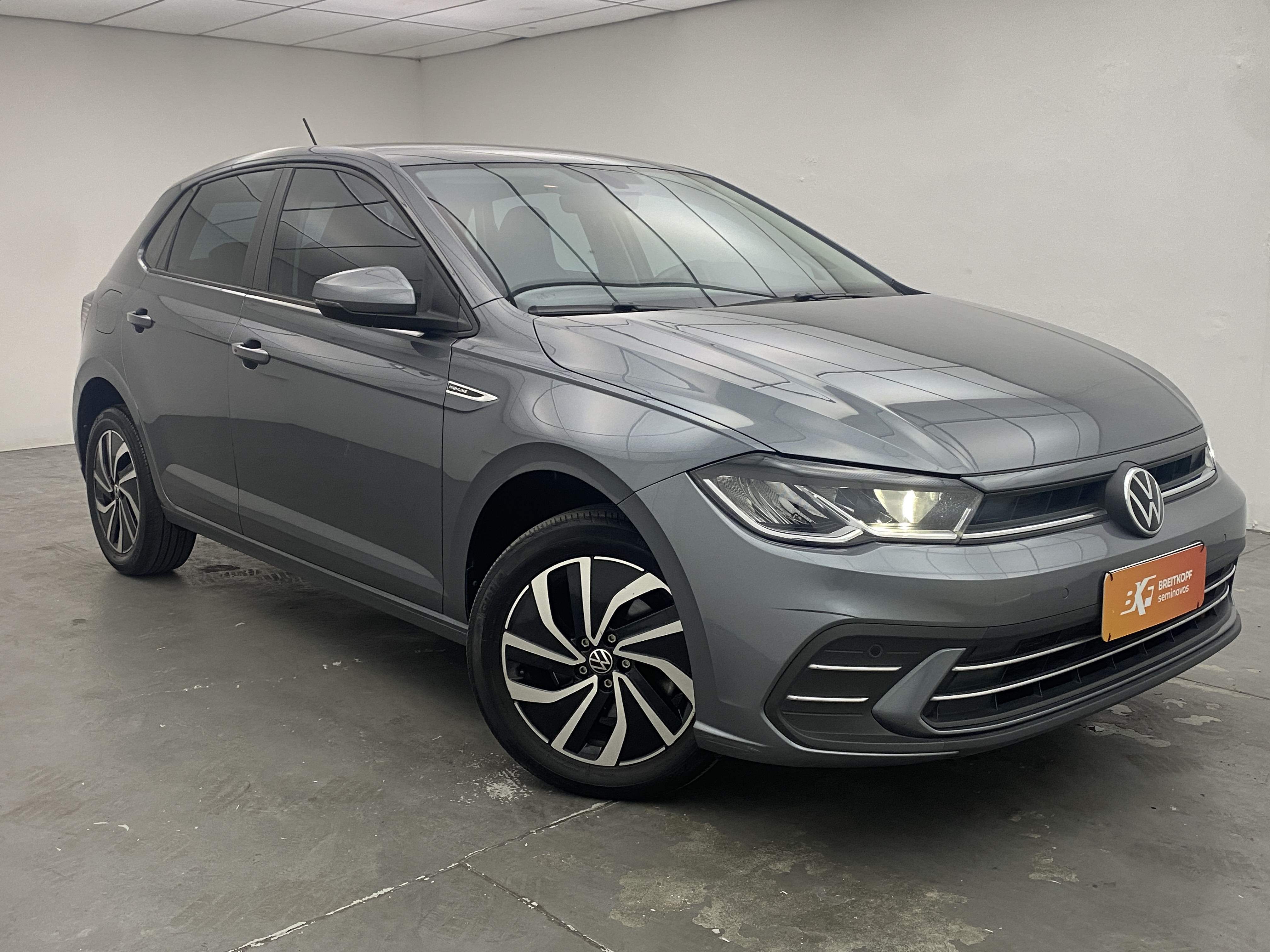 vw - volkswagen polo highline (aut) (flex)