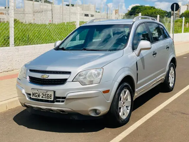Carro Chevrolet Captiva 2010 Sport 2.4 16V (Aut)