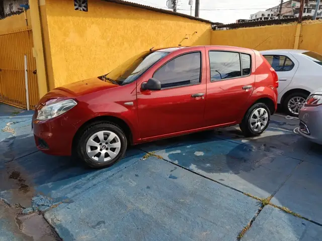 Carro Renault Sandero 2013 Authentique 1.0 16V (flex)