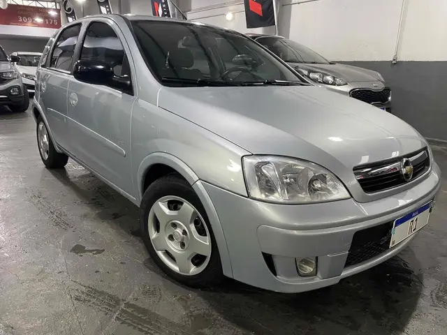Carro Chevrolet Corsa Hatch 2008 Premium 1.4 (Flex)