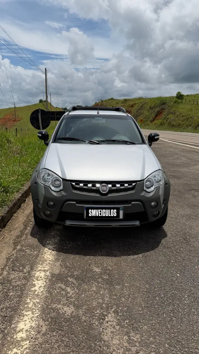 Carro Fiat Strada 2013 Adventure 1.8 16V Dualogic (Flex) (Cabine Dupla)