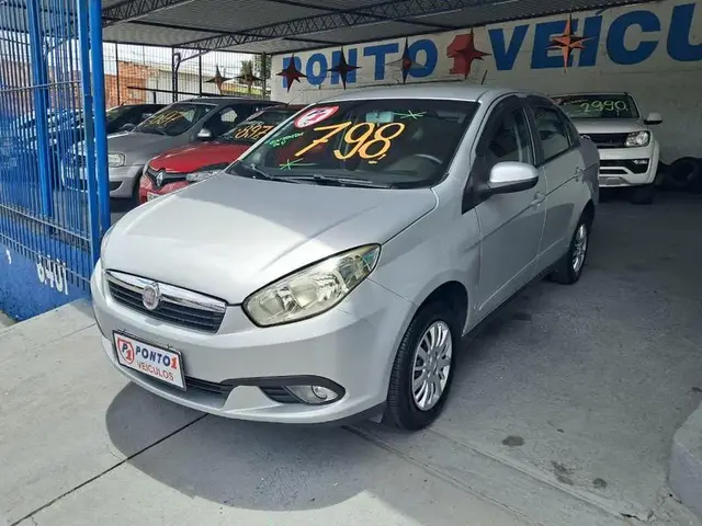 Carro Fiat Grand Siena 2014 Evo Attractive 1.4 8V (Flex)