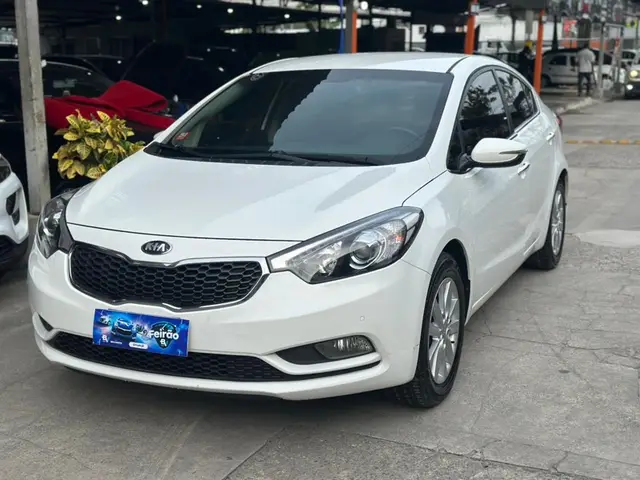 Carro Kia Cerato 2014 SX 1.6 (Aut) (Flex)