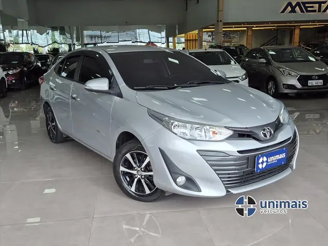 Carro Toyota Yaris Sedan 2019 1.5 XS CVT (Flex)