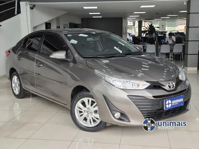 Carro Toyota Yaris Sedan 2019 1.5 XL Plus Tech CVT (Flex)