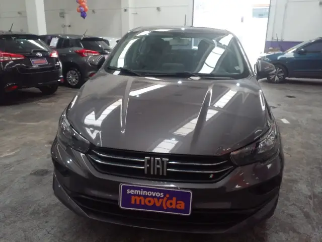 Carro Fiat Cronos 2025 Drive 1.0