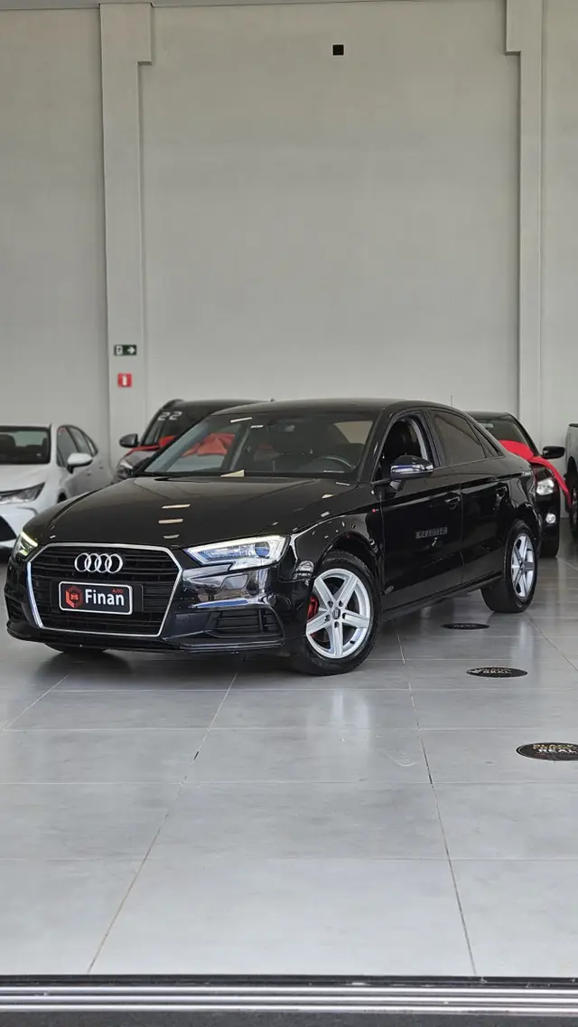 Carro Audi A3 2018 1.4 TFSI Ambiente Tiptronic (Flex)