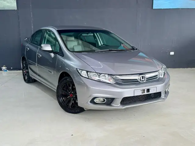 Carro Honda Civic 2012 New  LXS 1.8 16V i-VTEC (Flex)