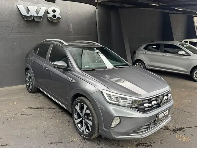 Carro Volkswagen Nivus 2024 Highline 200 TSI