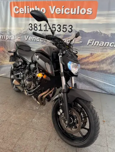 Moto Yamaha MT-07 2025 ABS