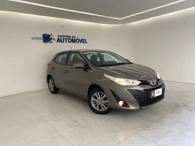 Carro Toyota Yaris 2020 1.3 XL Plus Tech CVT (Flex)