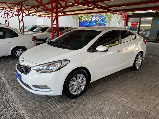 Carro Kia Cerato 2014 SX 1.6 (Aut) (Flex)