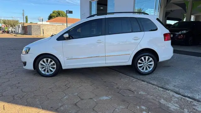 Carro Volkswagen SpaceFox 2012 Sportline 1.6 8V (Flex)