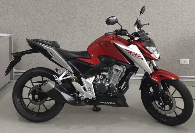 Moto Honda CB 300F Twister 2026 ABS