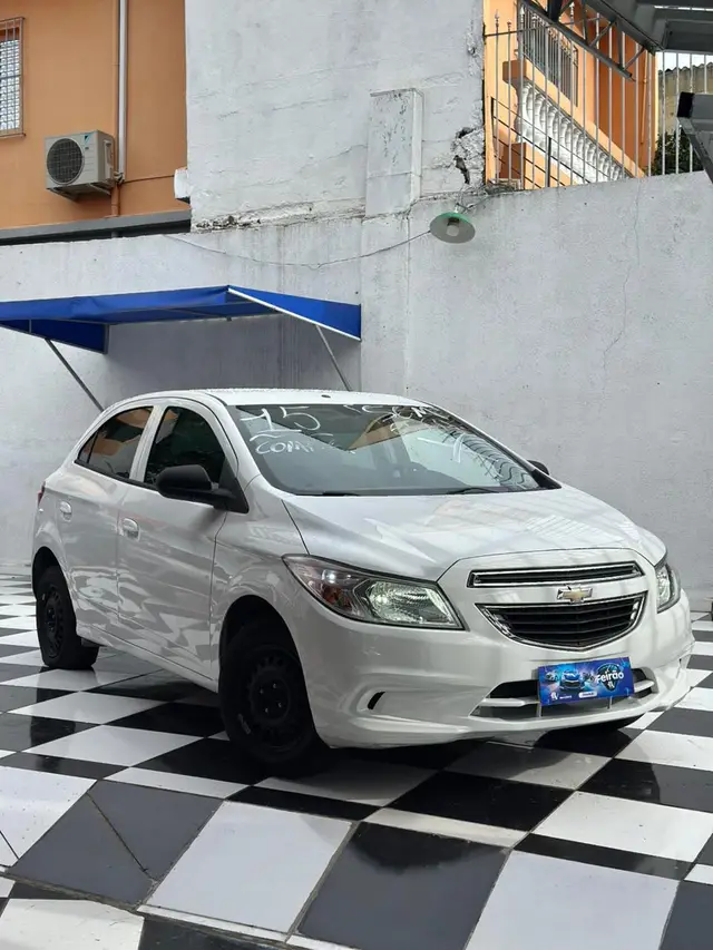 Carro Chevrolet Onix 2015 1.0 LT SPE/4