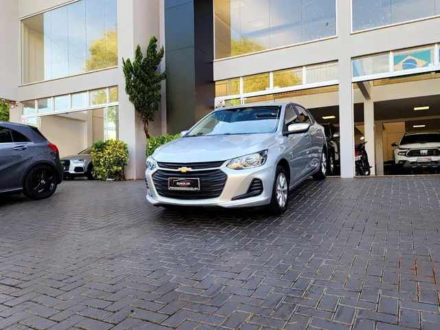 Carro Chevrolet Onix 2023 LT 1.0 Turbo (Aut.)