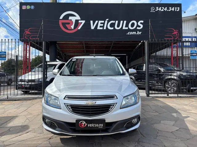 Carro Chevrolet Onix 2015 1.4 LT SPE/4