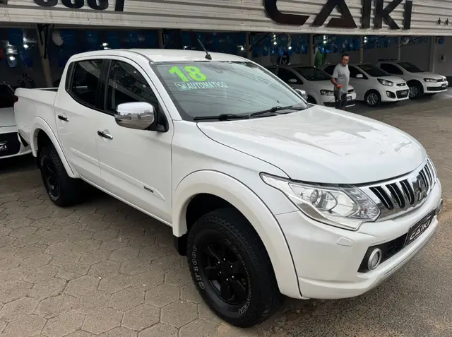 Carro Mitsubishi L200 Triton Sport 2018 Sport 2.4 DID-H HPE 4WD (Aut)