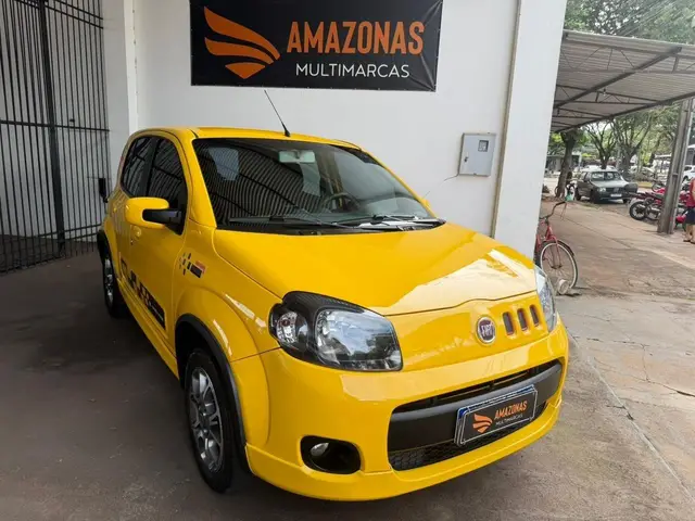 Carro Fiat Uno 2012 Sporting 1.4 8V (Flex) 4p