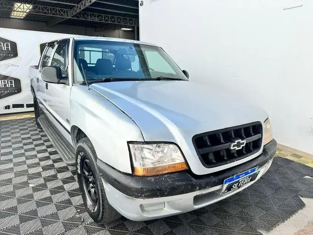 Carro Chevrolet S10 Cabine Dupla 2001 S10 STD 4x2 2.4 MPFi (Cab Dupla)
