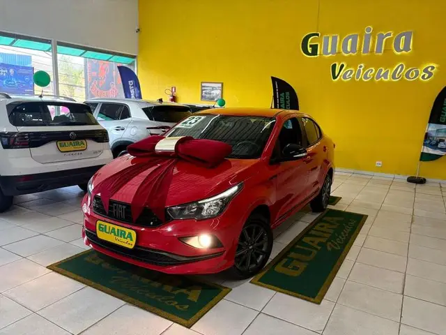 Carro Fiat Cronos 2023 Drive 1.3 (Flex) AT