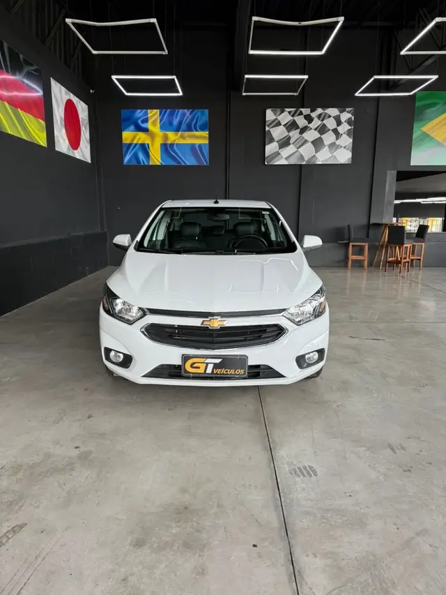Carro Chevrolet Onix 2019 1.4 LTZ SPE/4