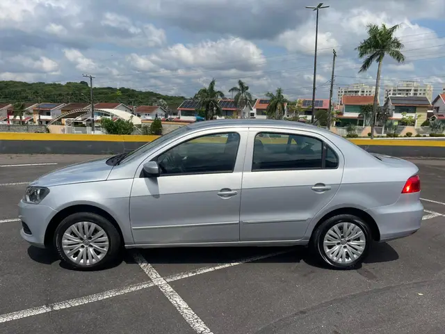 Carro Volkswagen Voyage 2016 1.6 VHT Trendline (Flex)