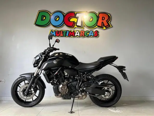 Moto Yamaha MT-07 2025 ABS