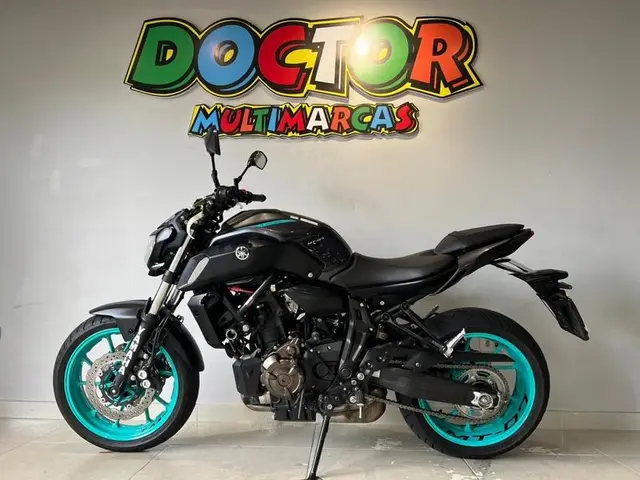 Moto Yamaha MT-07 2025 ABS