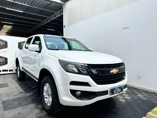Carro Chevrolet S10 Cabine Dupla 2020 S10 2.5 ECOTEC SIDI Advantage 4x2 (Cabine Dupla)
