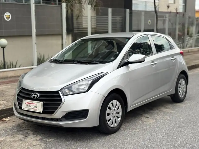 Carro Hyundai HB20S 2016 1.0 Comfort Plus (Flex)