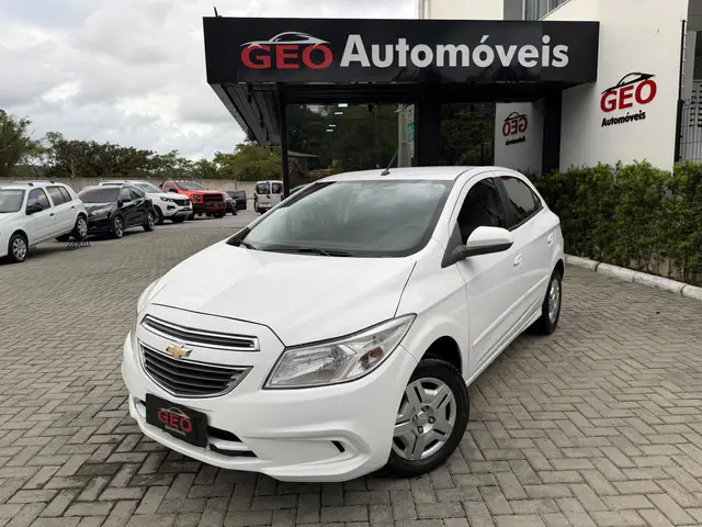 Carro Chevrolet Onix 2015 1.0 LT SPE/4
