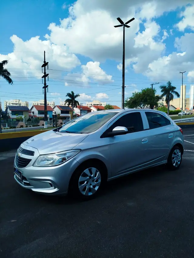 Carro Chevrolet Onix 2017 1.0 Joy SPE/4