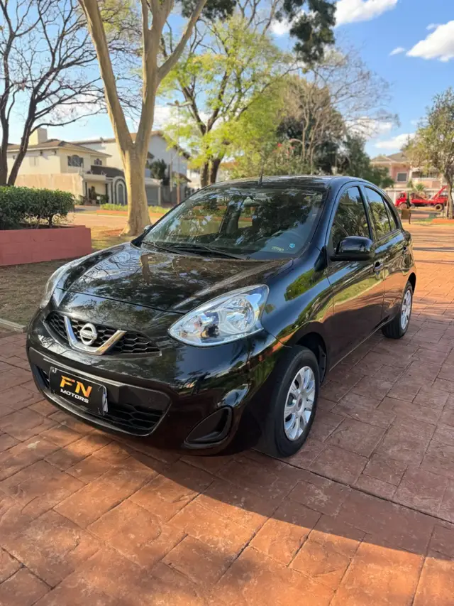 Carro Nissan March 2016 1.0 12V S (Flex)