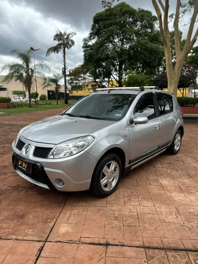 Carro Renault Sandero 2009 Privilège 1.6 16V (flex)