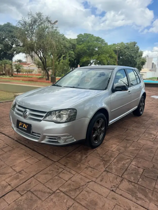 Carro Volkswagen Golf 2009 Sportline 1.6 (Flex)