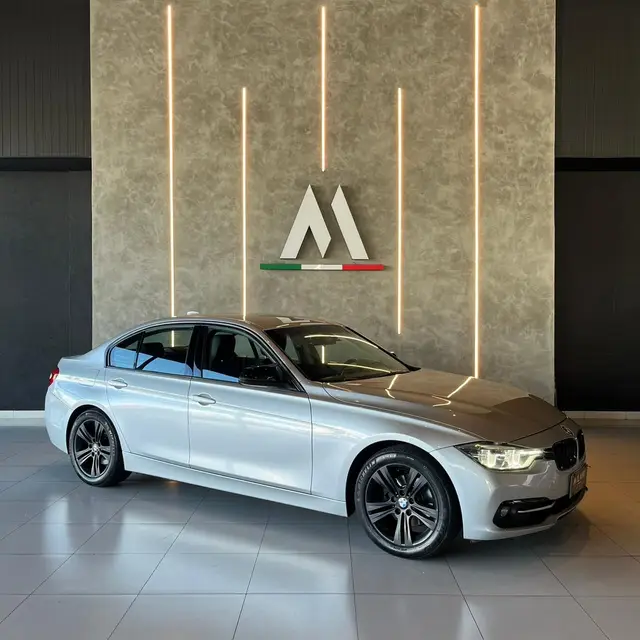 Carro BMW 320i 2017 320i M Sport ActiveFlex
