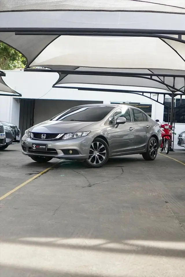 Carro Honda Civic 2016 LXR 2.0 i-VTEC (Aut) (Flex)