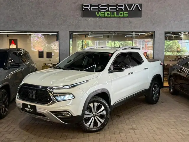 Carro Fiat Toro 2025 Volcano 2.0