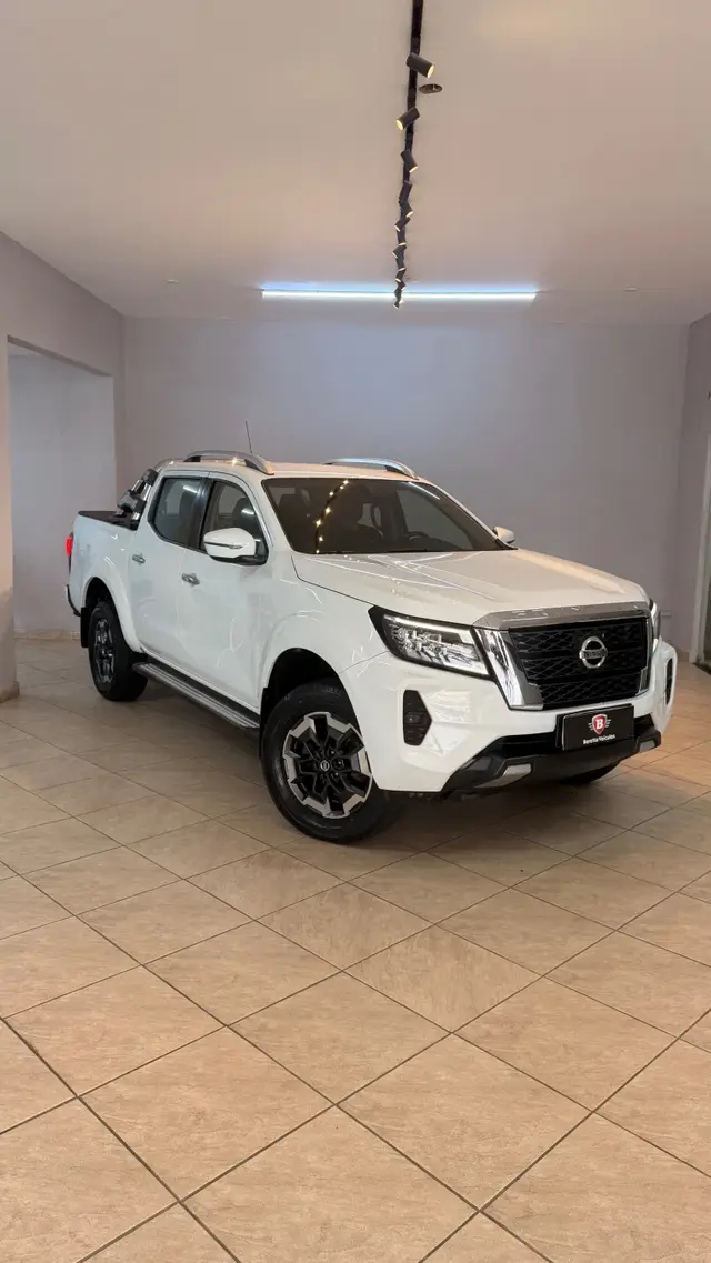 Carro Nissan Frontier 2023 2.3 TD CD S 4x4