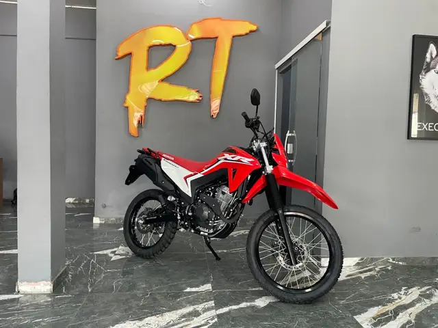 Moto Honda XR 300L 2025 Tornado