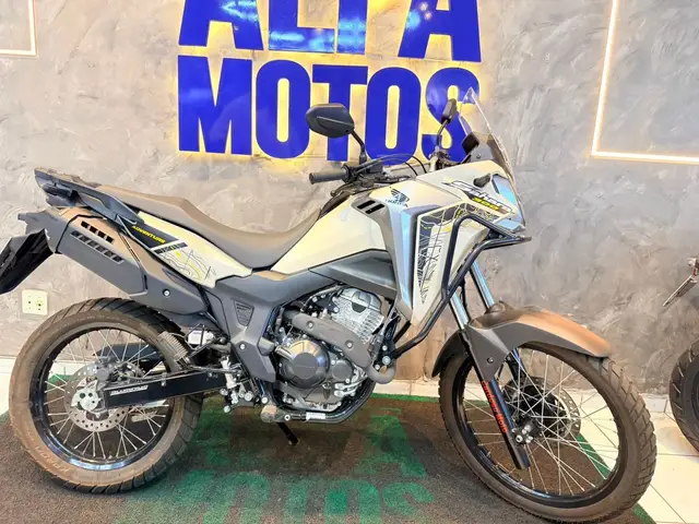 Moto Honda XRE Sahara 300 2024 ABS