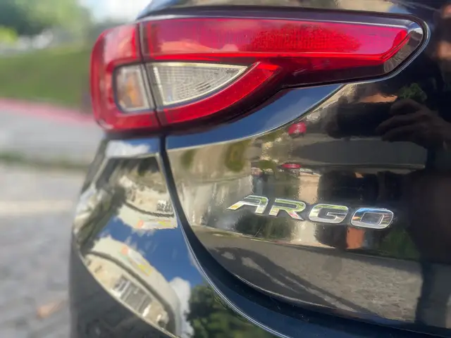 Carro Fiat Argo 2021 Drive 1.0 (Flex)